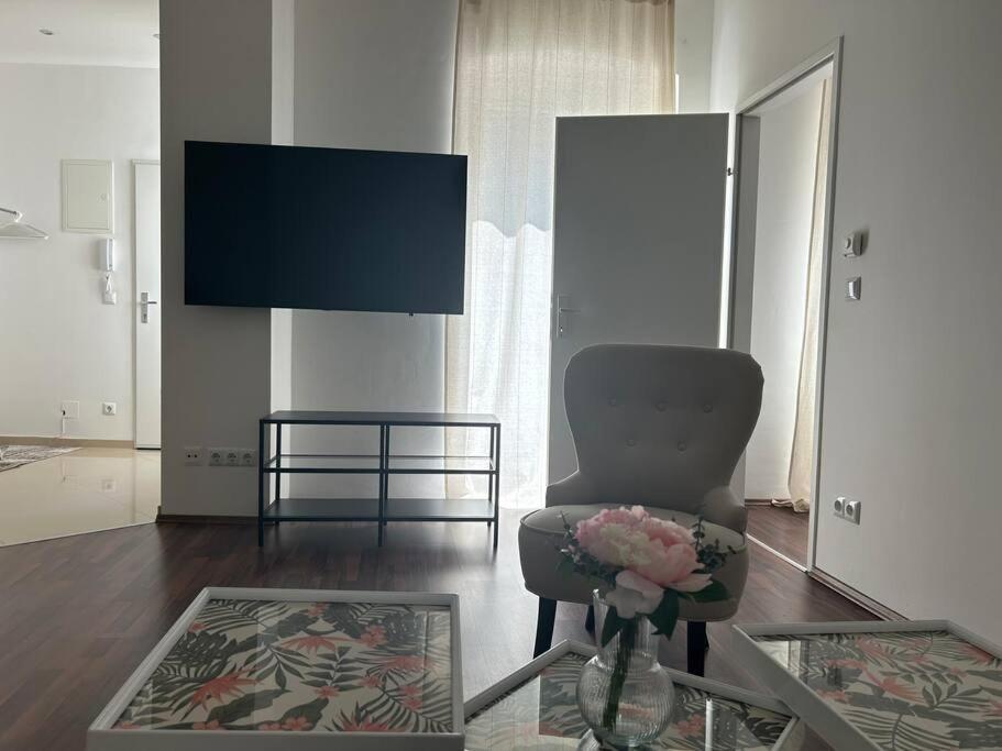 Apartment Merkur Viena Exterior foto